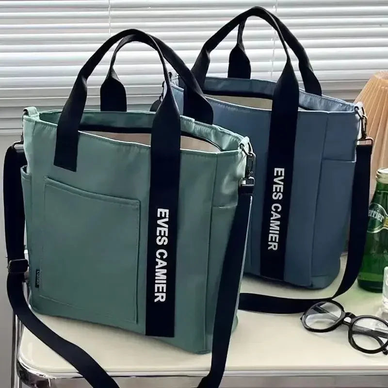 Nieuwe Casual Tote Schoudertas met grote capaciteit Nylon Waterdichte canvas handtas Eenvoudige mode Messenger Bags voor schoolmeisje