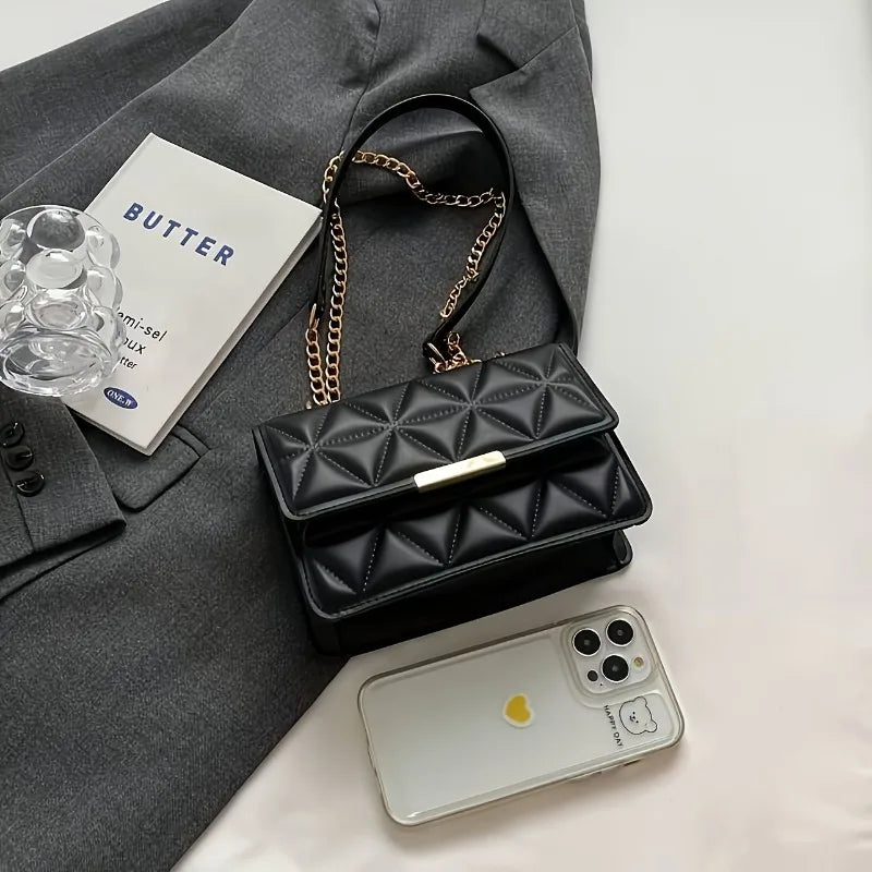 Damesschoudertas met modeketen, chique kleine vierkante tas voor dames, luxe gewatteerde handtas voor dagelijks reizen, winkelen, feesten.