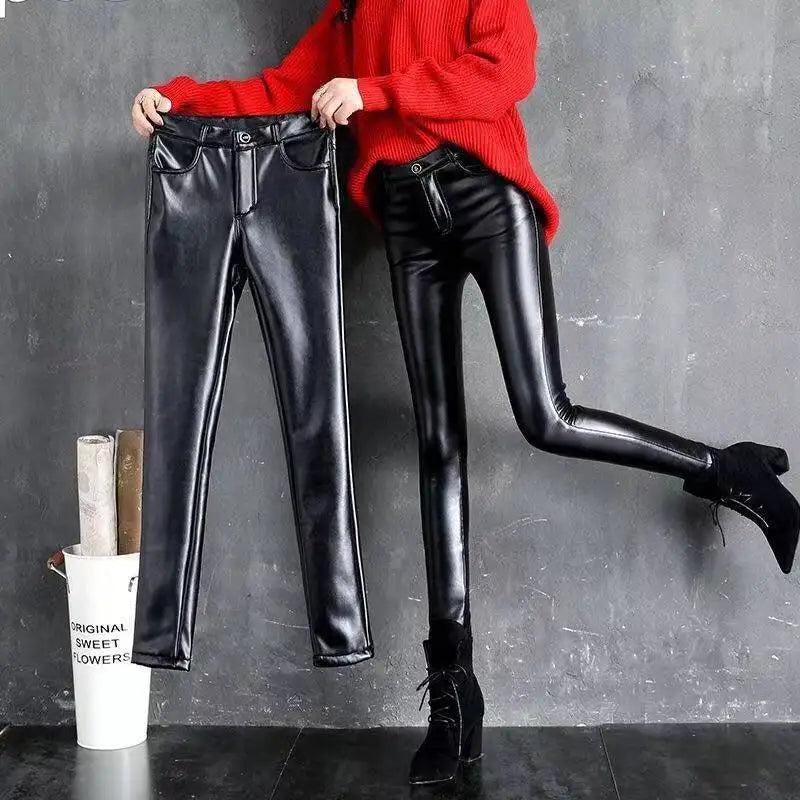 Kasjmier PU-leren broek Dames Herfst/Winter 2024 Verdikt en fleece Hoge taille Slim Fit Strakke warme broek Legging Zwart
