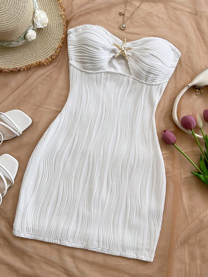 Strapless afslankende korte jurk, sexy, puur en sensueel, heupomhulsel, damesmode, feestkleding