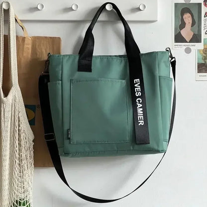 Nieuwe Casual Tote Schoudertas met grote capaciteit Nylon Waterdichte canvas handtas Eenvoudige mode Messenger Bags voor schoolmeisje